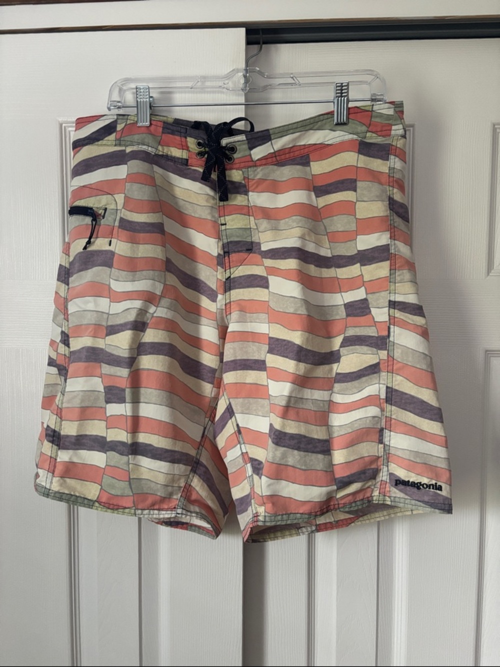 Patagonia Men’s Swim Shorts 9” Inseam Size 34